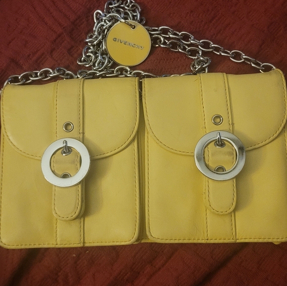 Givenchy yellow leather wallet or cross body on original chain - Picture 1 of 12